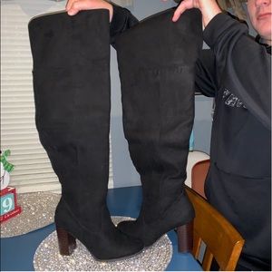 BRAND NEW BLACK WIDE CALF OVER THE KNEE BOOT SZ 9